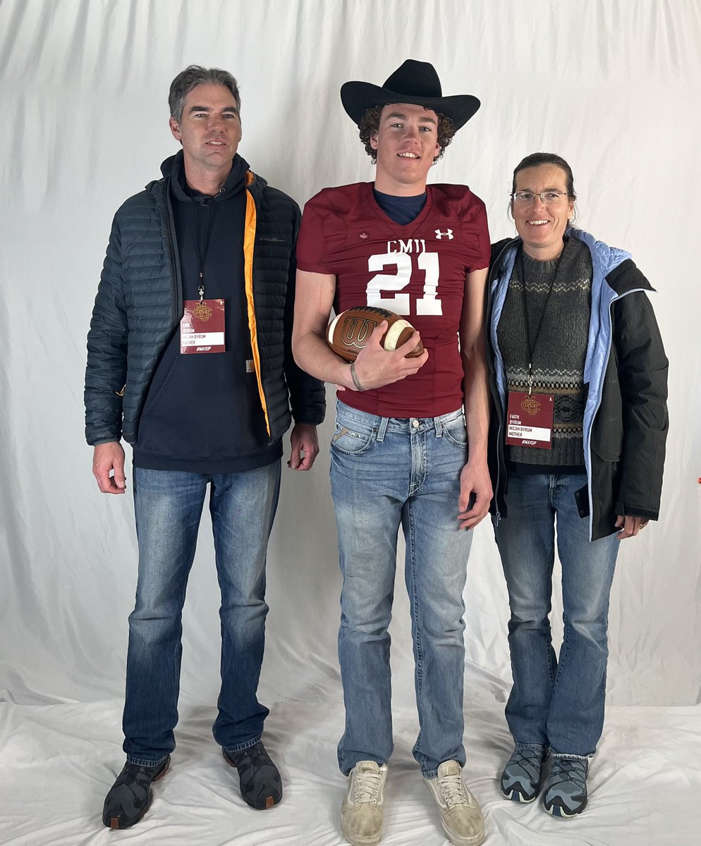 micah_byrum's tweet photo. After a great official visit at Colorado Mesa University I’m blessed to have received an official offer to continue my academic and athletic career. I want to thank my parents &amp; all the coaches that have believed in me.
@CoachGillmore @CMUMavsFootball @CoachKochevar @Gabe_Knapton https://t.co/iXAo1zL6gy