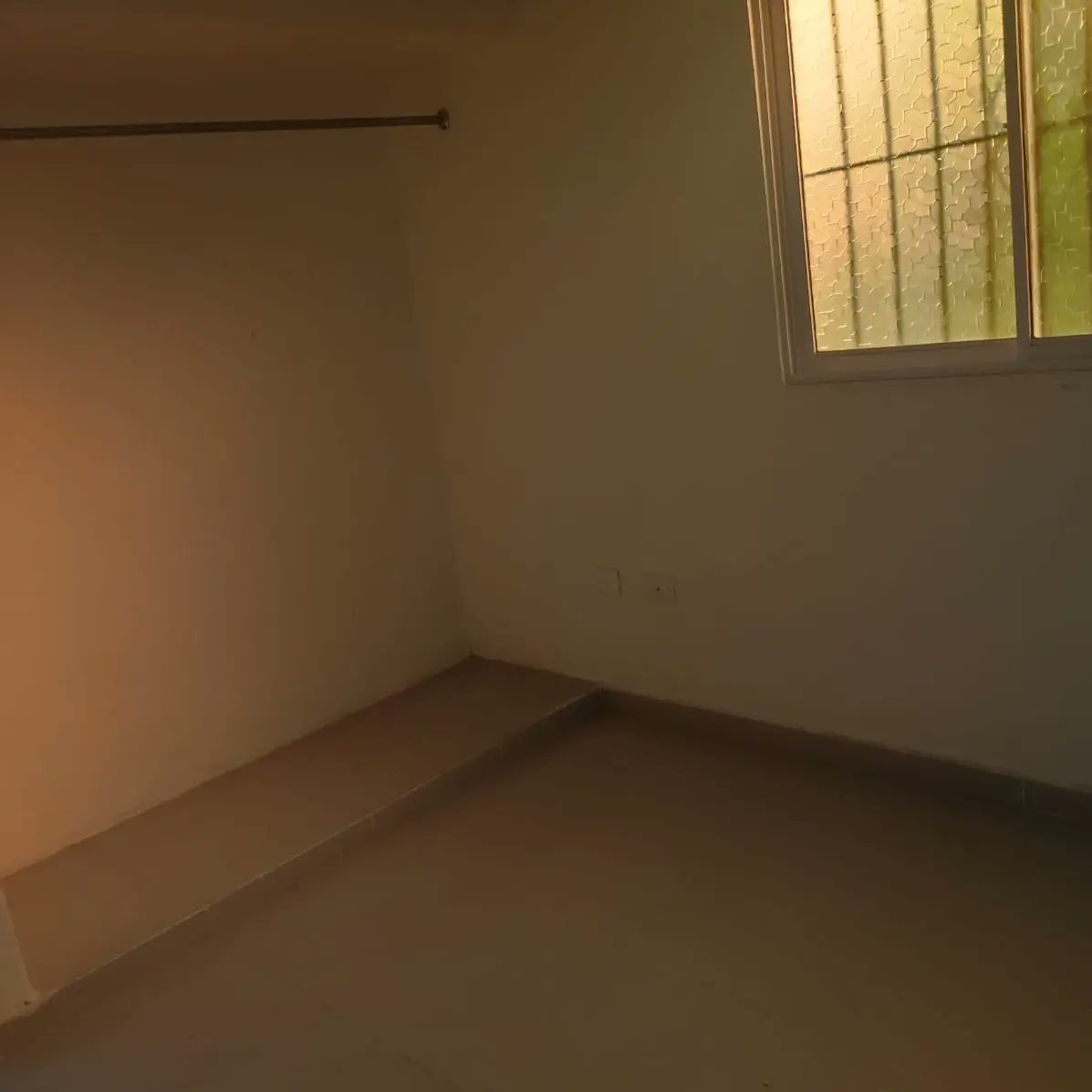 Impacto_Publici's tweet photo. Se alquila apartamento en Altos de las Flores, inf.809-820-4287 Reyna Pujols. Detalles:
2 habitaciones, baño, sala, cocina, uso de azotea. Excelente terminación. $8,500 
.
.
#alquiler #apartamento #casas @reynavirginiapujolsarias https://t.co/saV57LvsK5