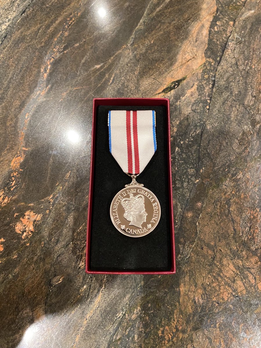 So honored to have received a Queens Jubilee medal from our Health Minister today. In great company with Dr. Laura McDougall, Tyler White and our past AMA president as well as several others.