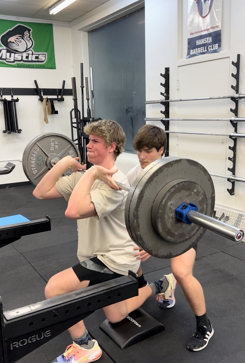 Darren Hansen (@coachdhansen) on Twitter photo <a href="/BertoReed16/">Robert Reed II</a> putting away a PR at 275lb for 2 today ⚡️big things coming together for senior season. <a href="/BertoReed16/">Robert Reed II</a> putting away a PR at 275lb for 2 today ⚡️big things coming together for senior season.