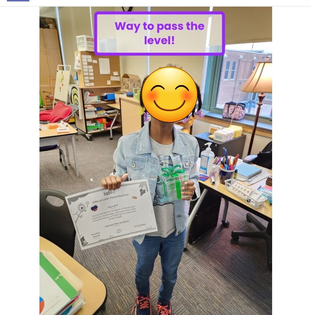 heathergauck's tweet photo. #BacktoSeesaw #SeesawCertifiedEducator My students app smash and then read with Seesaw arrow, we post celebrations all the time, too! LOVE our Seesaw! https://t.co/19gX7VTJ0p