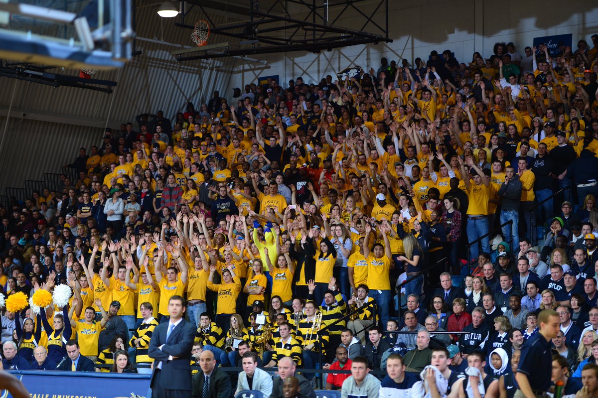 TheGolaStandard's tweet photo. 10 years ago, La Salle shocked the world and defeated #9 Butler at Tom Gola Arena. https://t.co/8dQ73wjngo