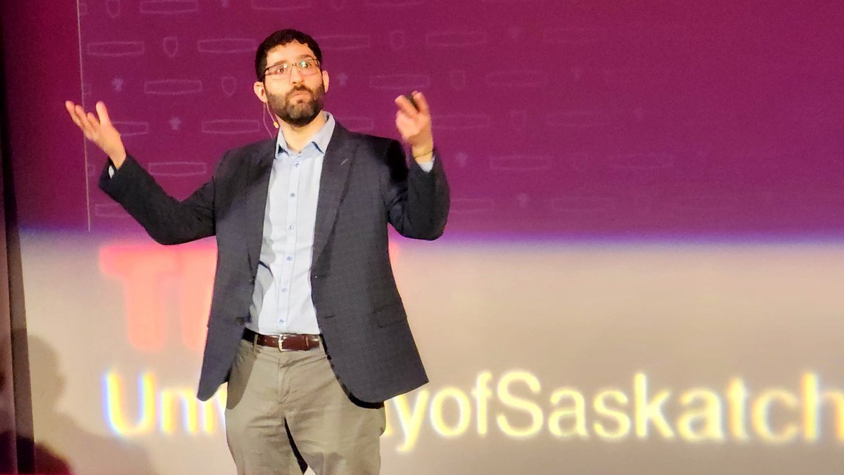 PatelVyom06's tweet photo. @quanTA_USask @TEDx @usask @sci_questions @TEDxUSask @pimsmath Inaugurated by the TEDx host as "The Renaissance Academic". I couldn't agree more. https://t.co/w06gzggBiv
