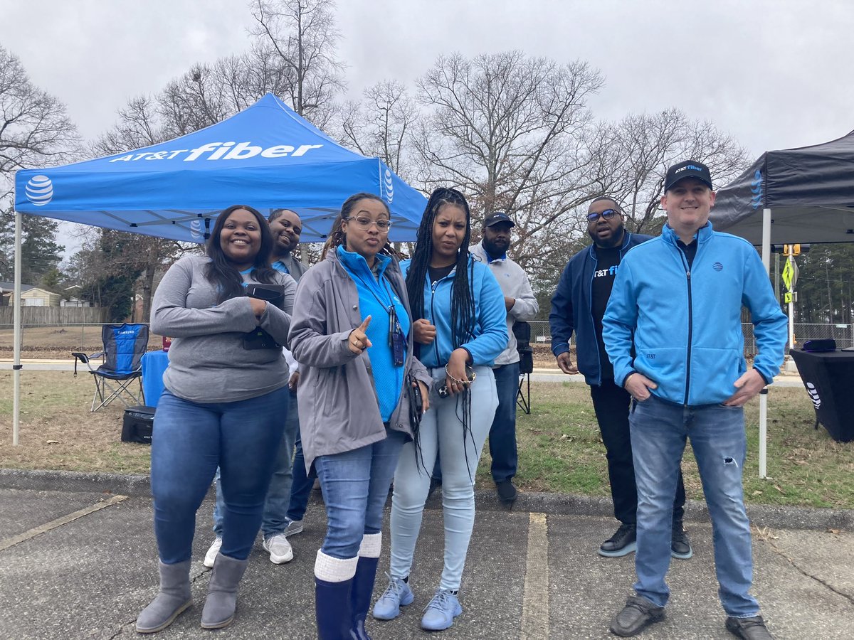 Mrs Corporate tweet media