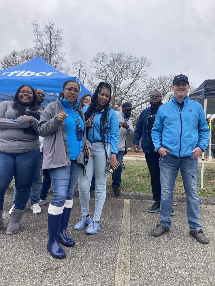 Mrs Corporate tweet media