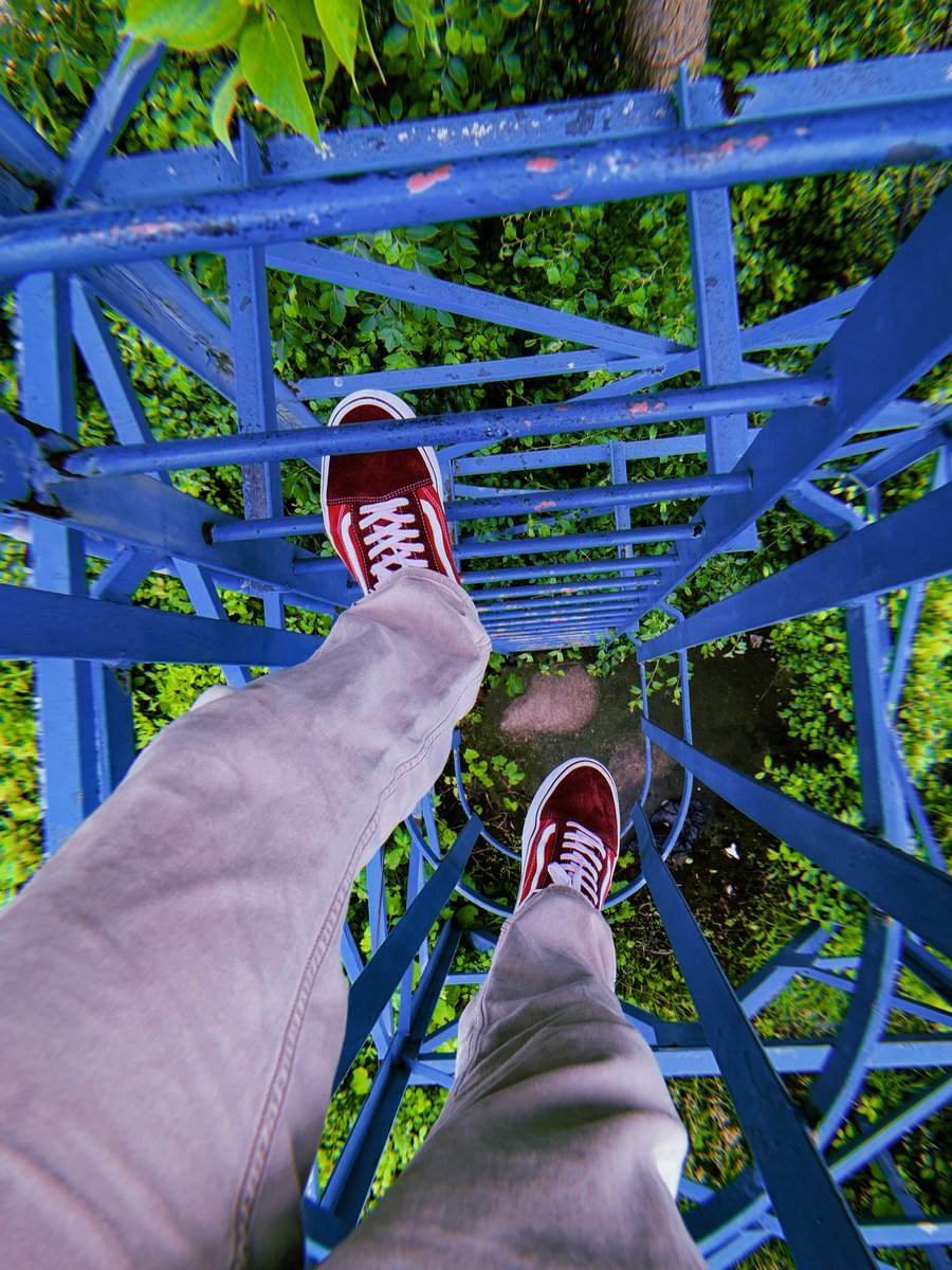 _solson's tweet image. shoe pics from back in the day