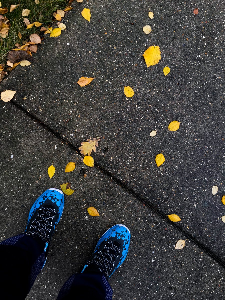 _solson's tweet image. shoe pics from back in the day