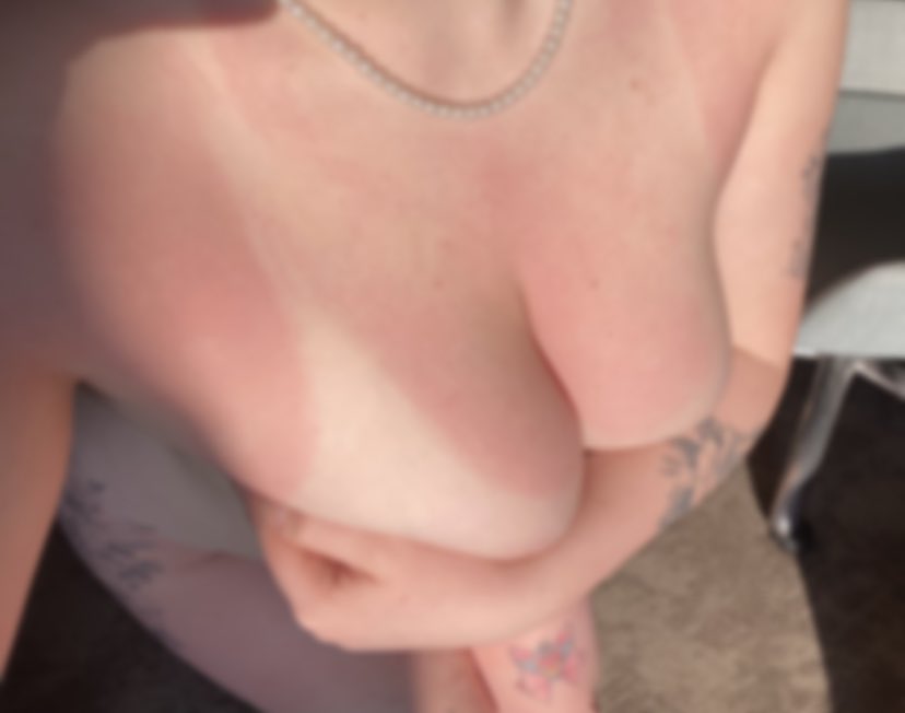 CottontailVA's tweet photo. day 1 in Hawaii 🥵 🏝️ https://t.co/regibxgrdt