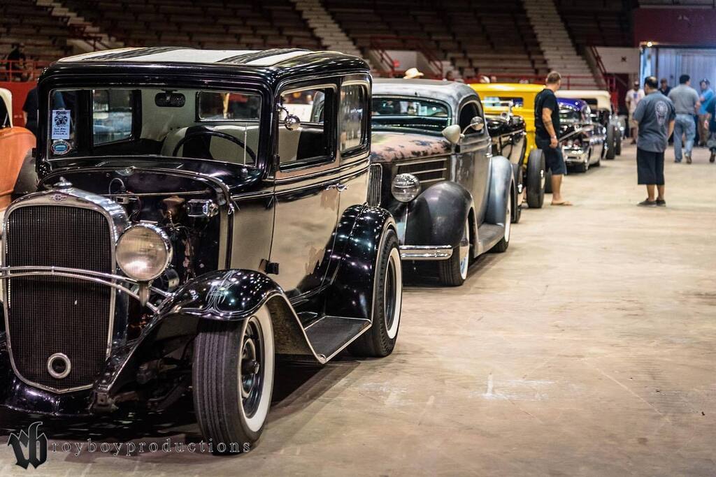 royboyprods's tweet photo. Looking back at the 2016 @bayouroundup that was a great day! #hamb #hopup #hopuplive #carsofinstagram #carsofinsta #hotrod #ford #traditionalhotrod https://t.co/MRmJD2dTCt https://t.co/pZgFgpT8fC