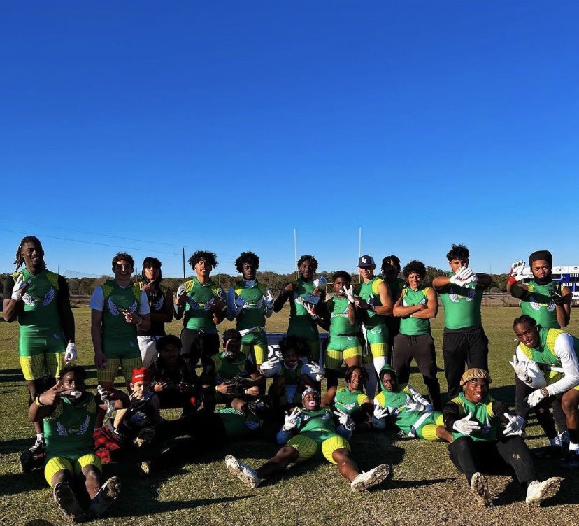 THE LIST tweet media