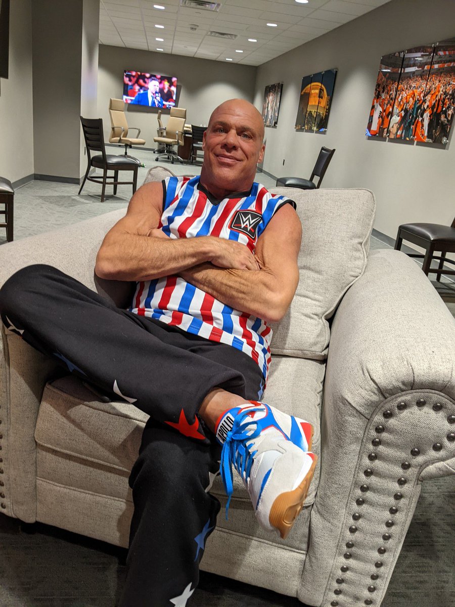 You Suck + Suck it = You Suck It 😃 <a href="/WWE/">WWE</a> #raw30 #itstue