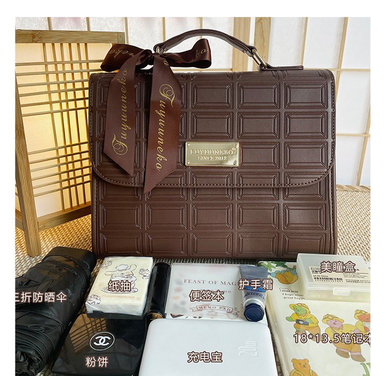 🍫💛🐻🍫💛🐻🍫💛🐻 🍫💛🐻 バレンタインに持ちたい🤎🍫 可愛すぎる丸
