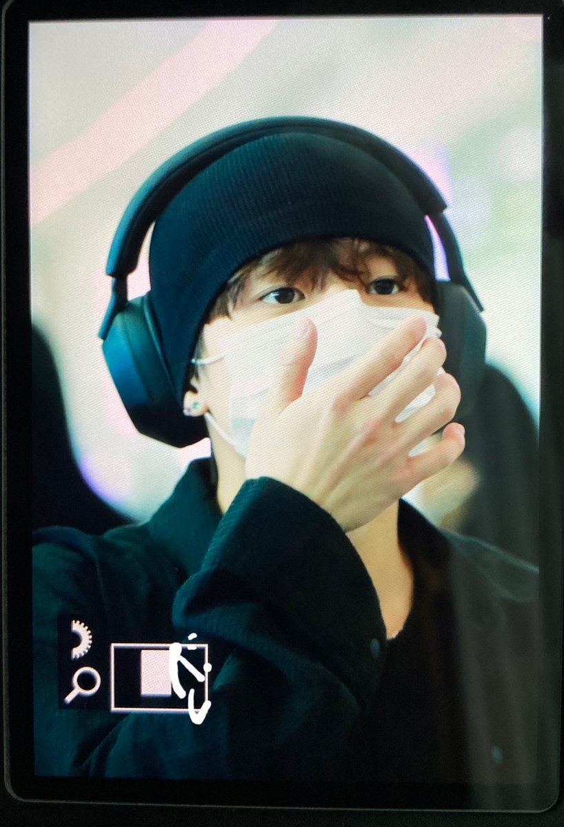safe_flight_O7O's tweet photo. 230124 ICN

#GEONU #건우 #JUSTB #저스트비 https://t.co/iKAz3DRMZe