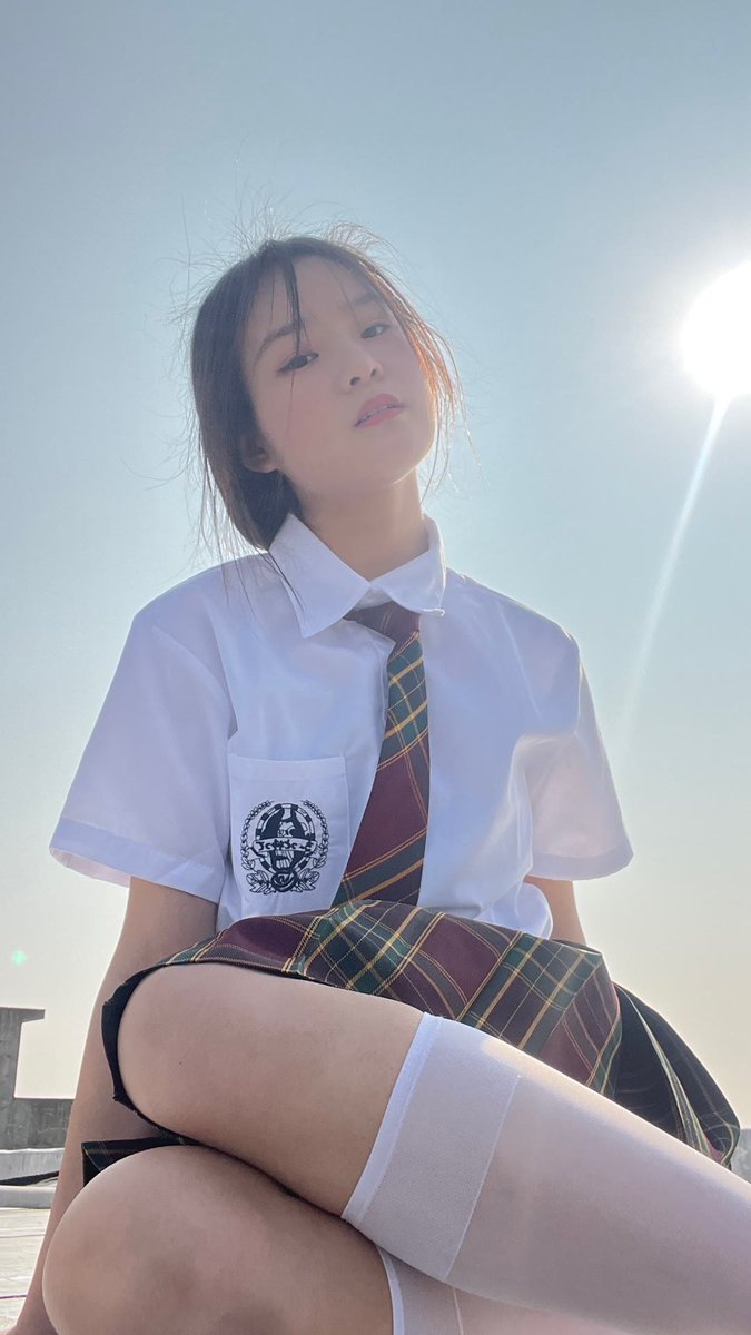 KissM6487's tweet photo. #女高 #女高中生 #清纯女高 #学生妹 #高中生 #高中女 https://t.co/LusRipSqN0