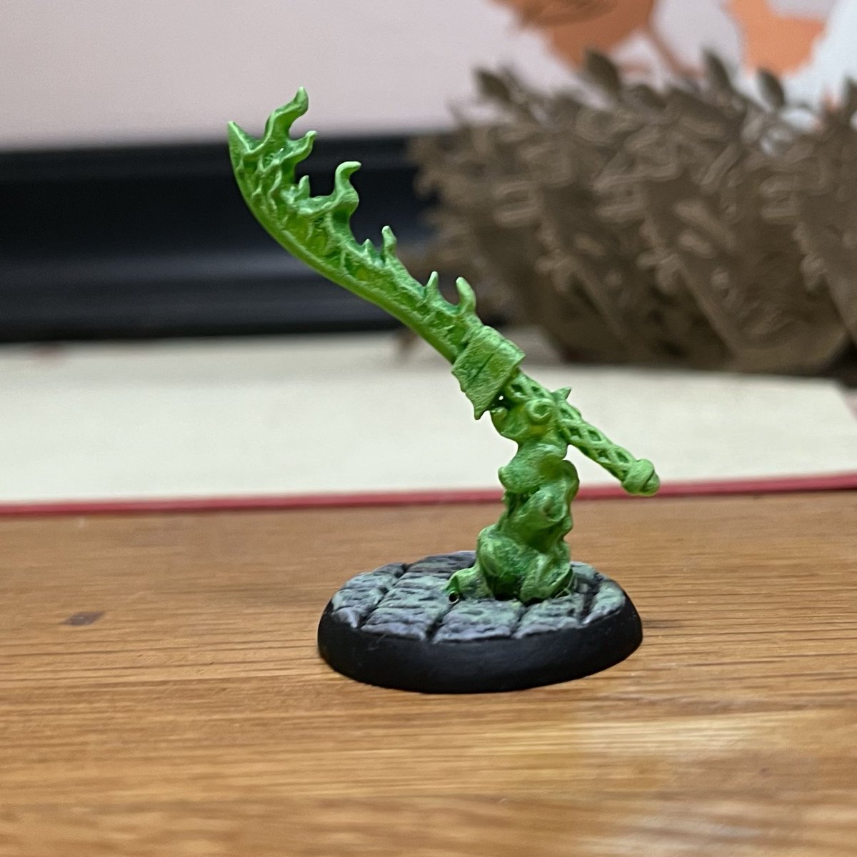 MagnEgo's tweet photo. 52 Minis in 2023. #hobbystreak

7/52: Spell Effects 2/6 (@reapermini Bones V 1076)

Spiritual Weapon. https://t.co/uJvTLnGbtE