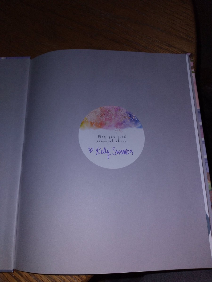 EllenKolman's tweet photo. @KSwemba Thank you for the your beautiful signature! #MissingViolet #buythisbook #childrensbook #books https://t.co/Rsoas9KHwU