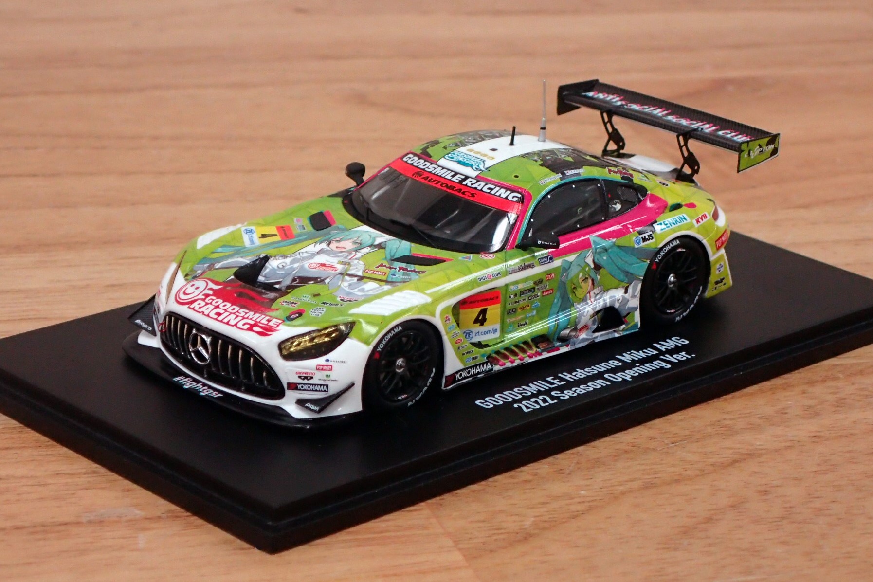 1/18 グッドスマイル 初音ミク AMG 2022 開幕戦 Ver. 11078673.jpg