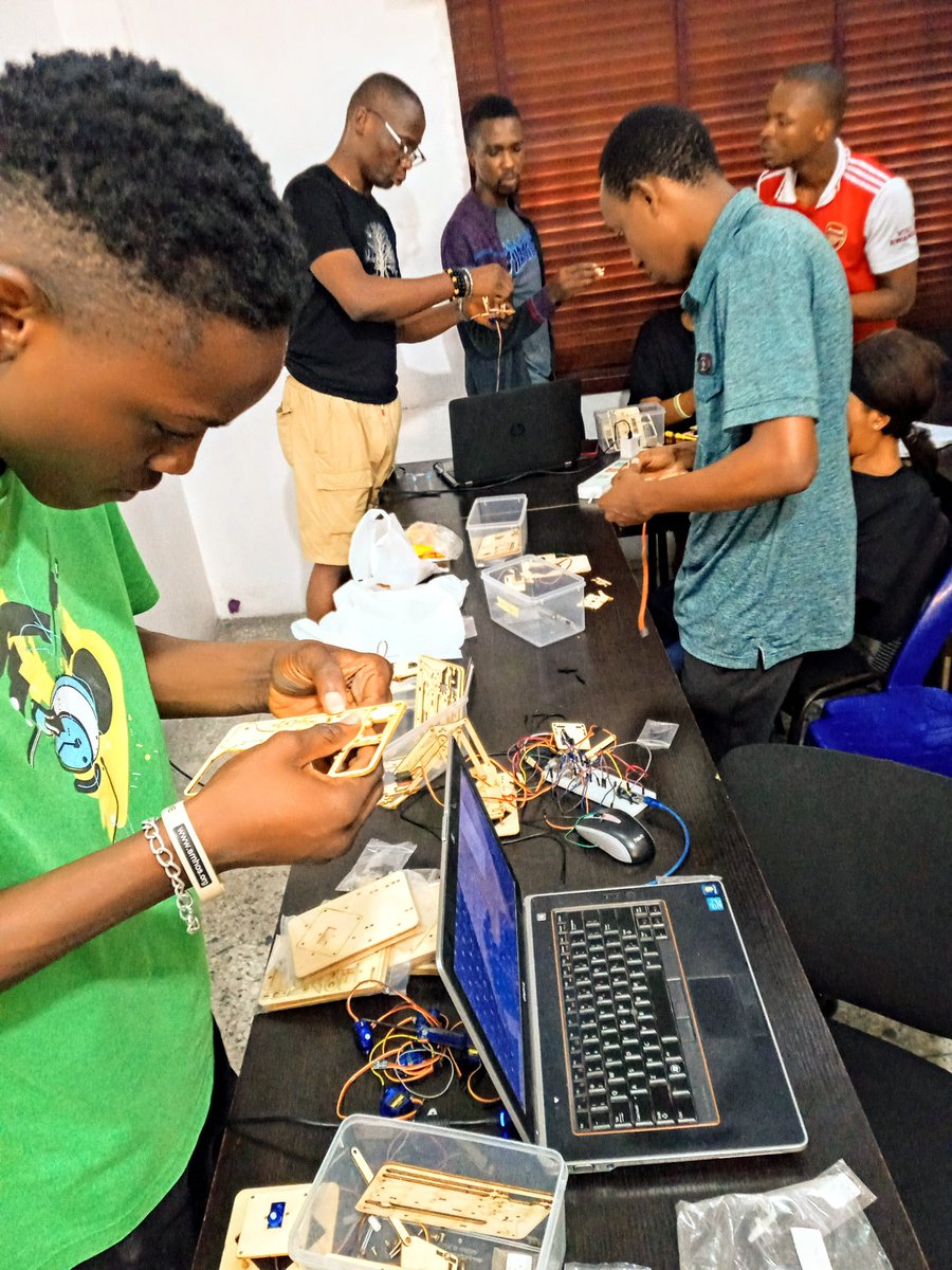 #TeenCoders tweet media