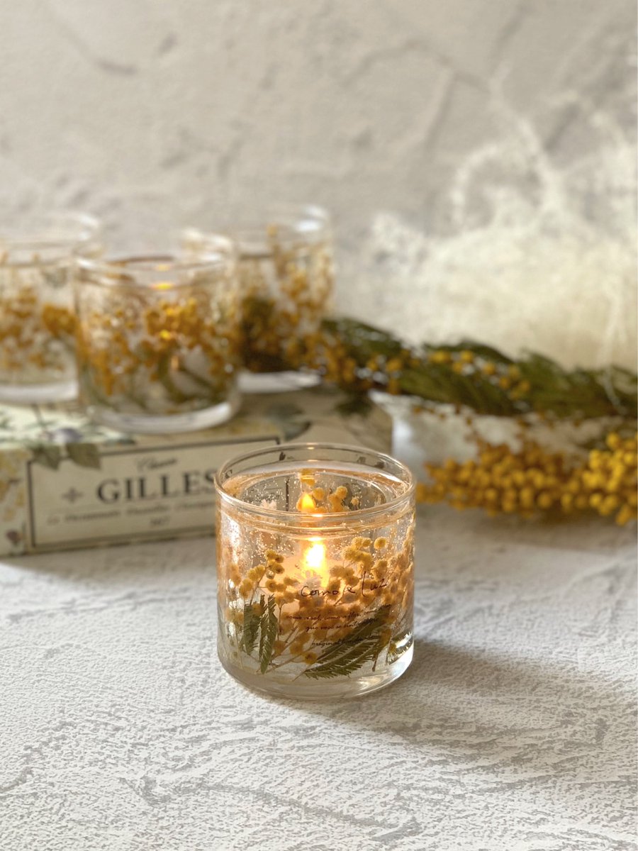 comoaluz's tweet image. たっぷりミモザのキャンドルホルダー出来ました！
27日(金)21時からネットショップで発売開始予定です。

これから頑張ってページ作りします٩( 'ω' )و

#handmadecandle 
#ミモザ