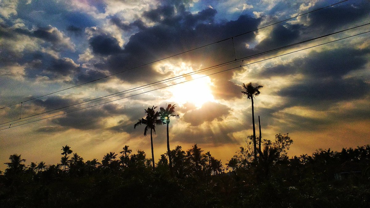 Abhishekt8113's tweet image. #Redminote7s