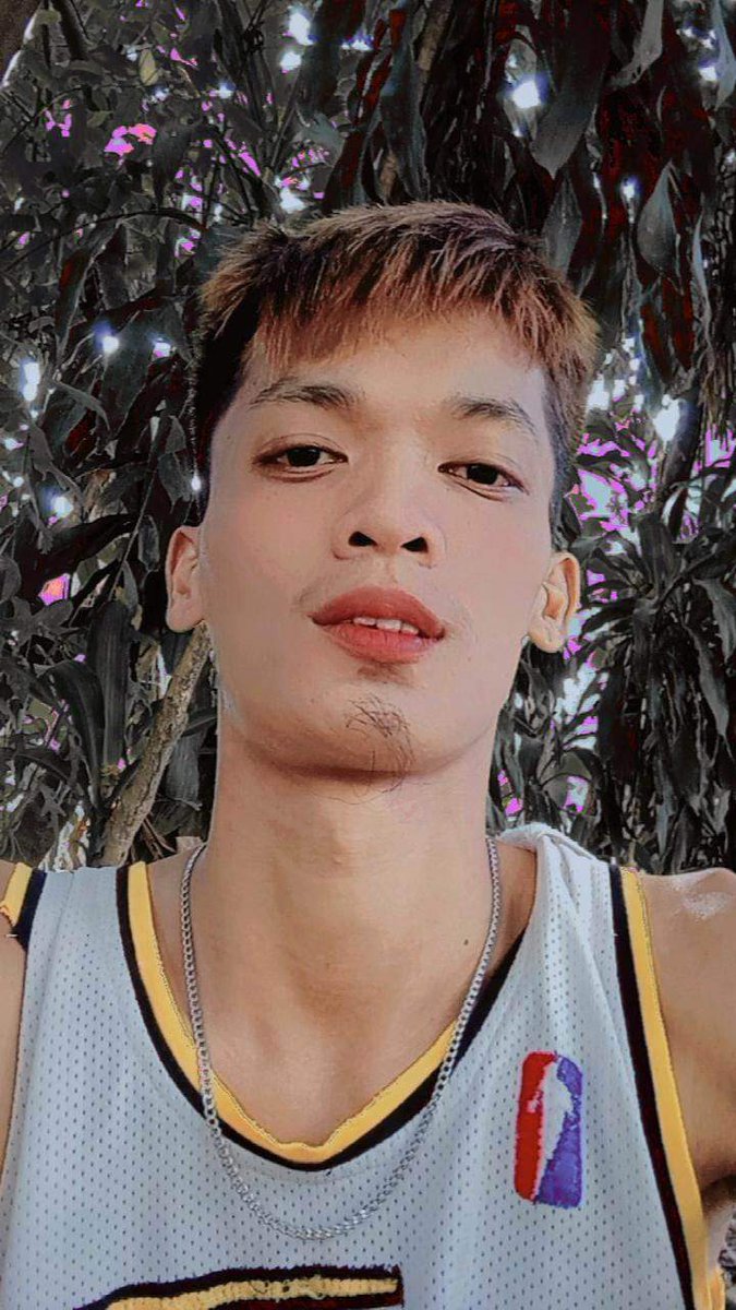 JOHNARCH1998 tweet picture