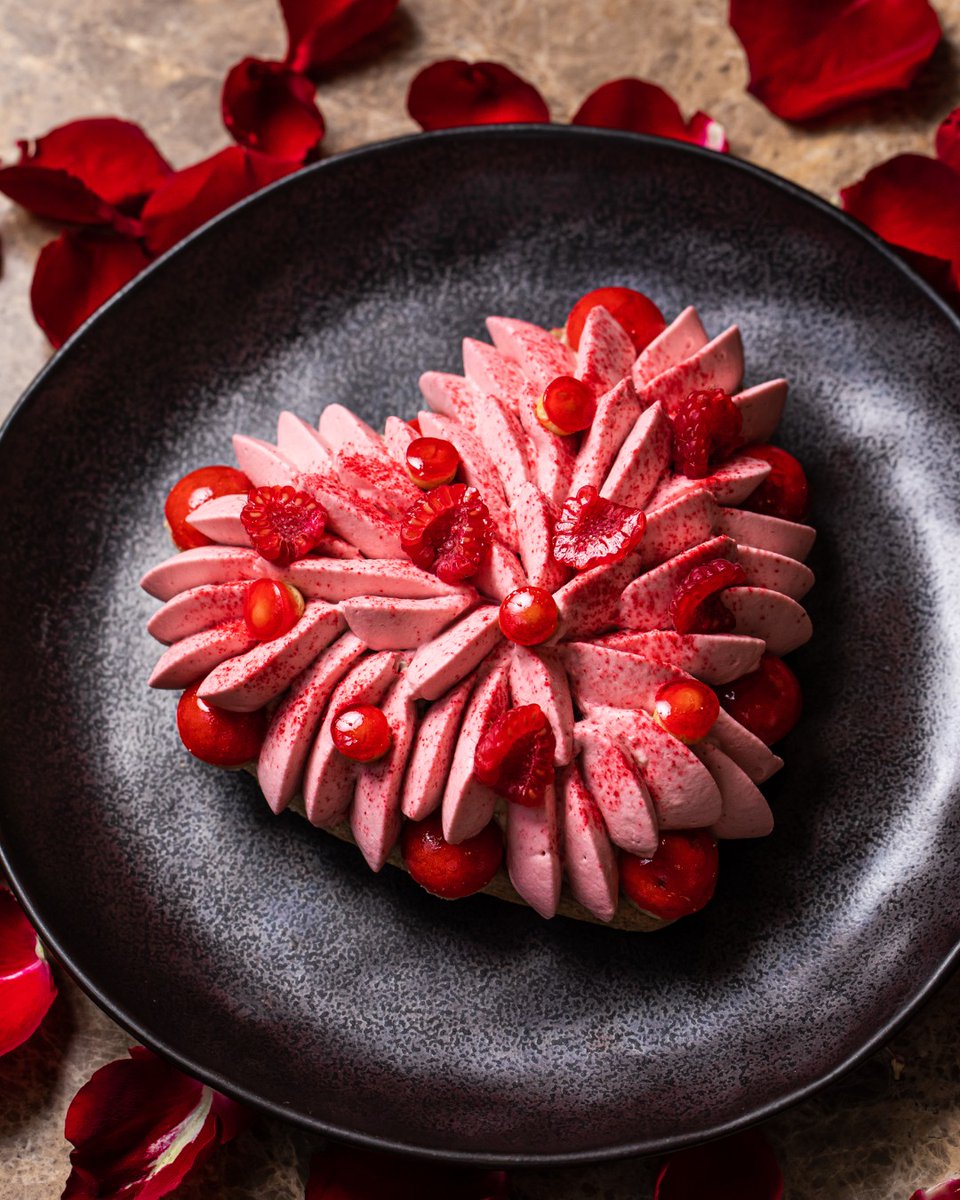 Treat your Valentine to an exquisite, specially curated #ValentinesDay menu by the @modekitchenandbar culinary team. Limited availability.

Visit the link in bio💘 

#therocks #loveisintheair #loveforfood