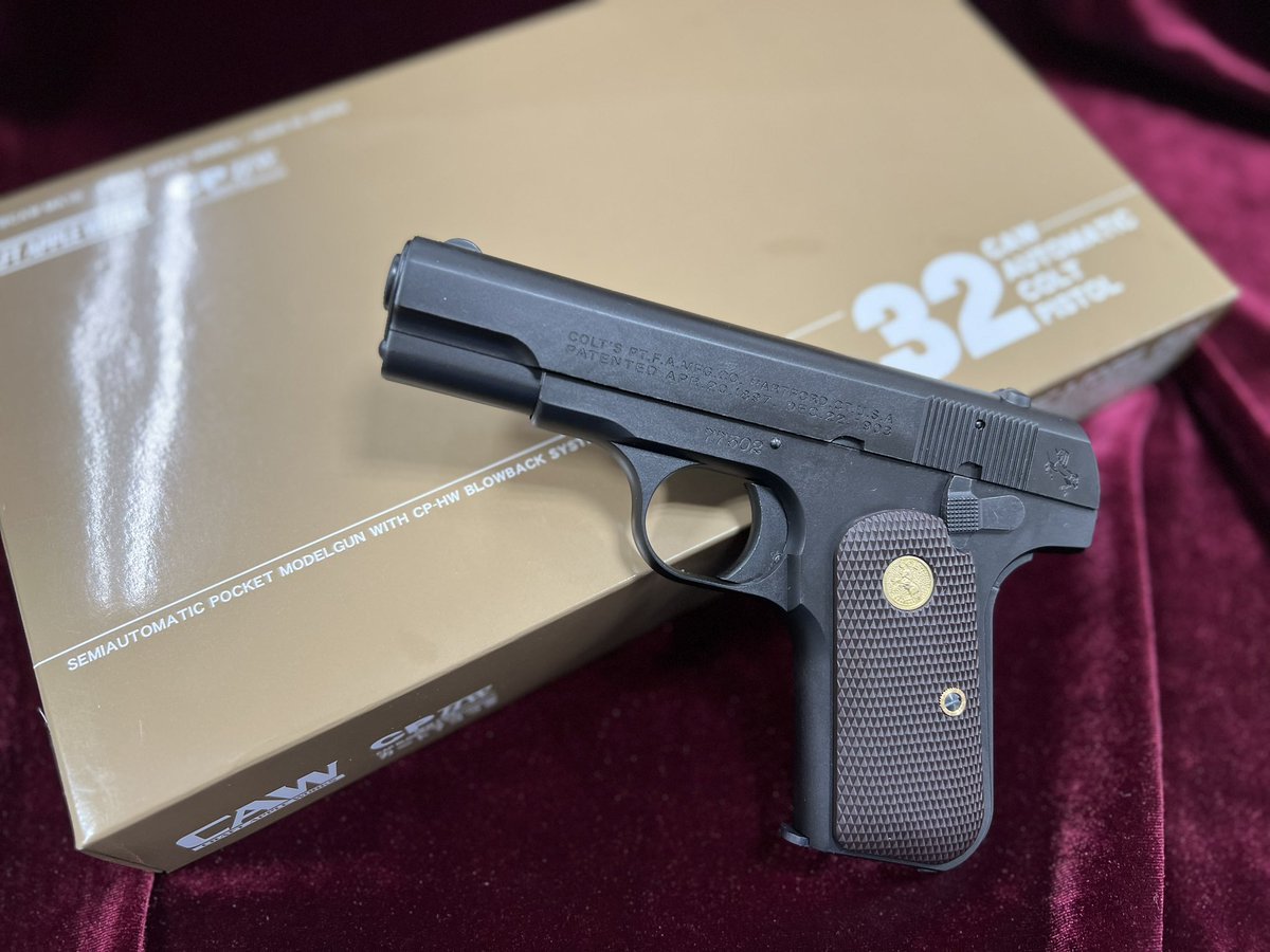 TamTam_akiba's tweet photo. 【ミリタリー】
#CAW
#完成品モデルガン
#32Auto ブラックHW
再入荷しました!!
#GUN #modelgun #モデルガン #32オート https://t.co/QyAY3ZngtO