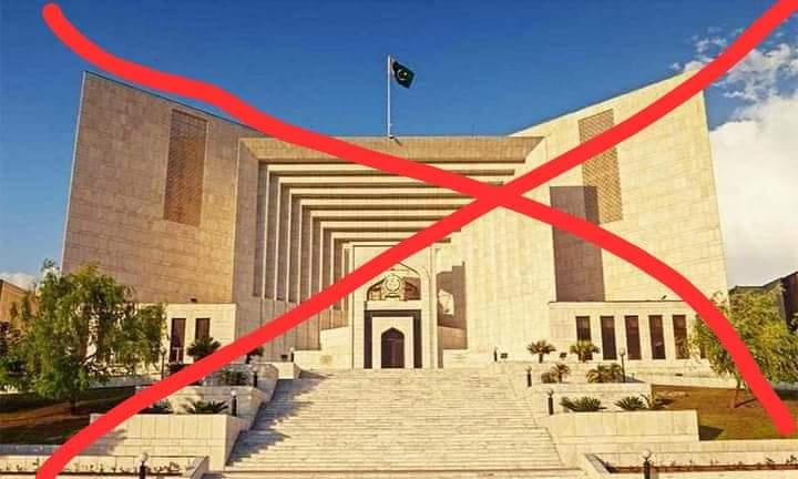 1Mahi_'s tweet image. راؤ انوار بھی بےگناہ ہےشاہ رخ جتوئی کو بھی معافی مل گئی لاہور امریکن سکول کی چرسی لڑاکا لڑکیاں بھی معصوم نکلیں گی،ساہیوال روڈ قتل کے آنکھوں دیکھے مجرم بھی بےگناہ نکلے،انصاف کی میت سے اٹھتی بدبو اب ہر سو پھیل رہی ہے۔عدلیہ 129ویں نمبر پر بلاوجہ نہیں
#CorruptJudges #InjusticeSystem