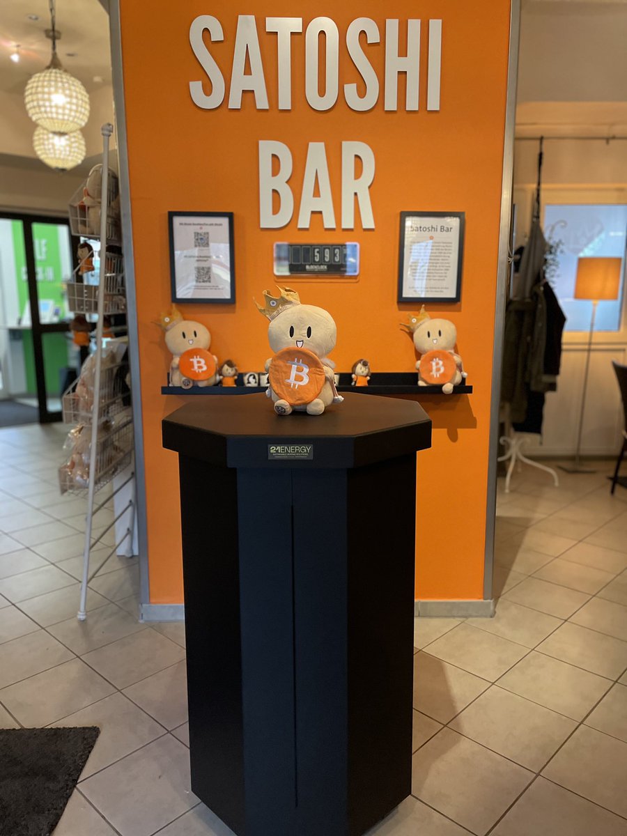 Ab heute sind wir offiziell das erste Hotel in Deutschland das #Bitcoin  Mining betreibt und die Abwärme zum Heizen benutzt😍😍😍 Damit setzten wir  ein klares Zeichen: Bitcoin Mining kann auch in Deutschland