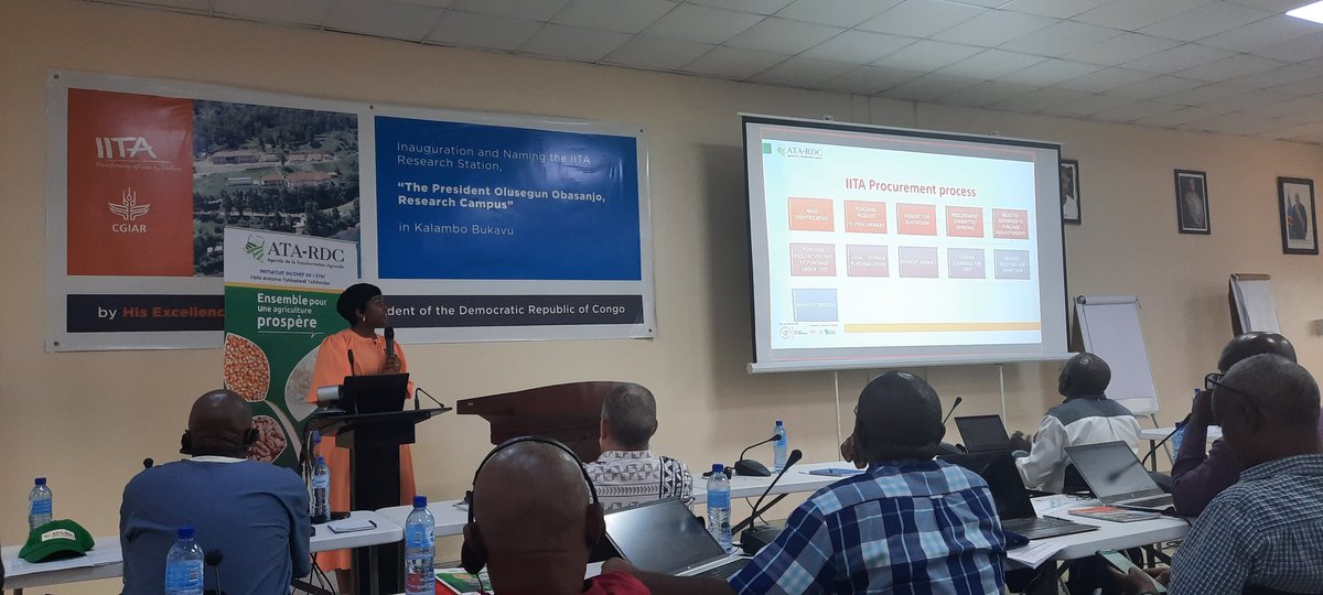 ClerisseC's tweet photo. 💥@ATARDC 2nd day Work planning 2023💥

🤝Operations Management: Without Procurement, it would be impossible for most business operations to function in transformation of Agriculture in DRC. Our thanks to #Dadou,  #Samantha &amp; #Masamba 4 presentation🤝
@PaulNguezet @PolepoleSylvie https://t.co/UBkUXlySjE