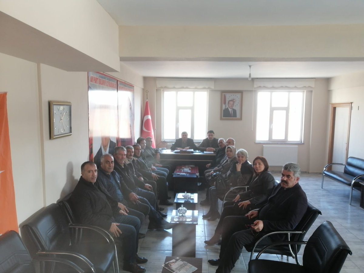 AK Parti Bulanık İlçe Başkanlığı🇹🇷 (@akpartiblnk049) on Twitter photo 2023-01-24 10:49:07 İlçe Başkan Yardımcımız Sayın @SelamiAral10 başkanlığında Haftalık Yönetim Kurulu toplantımızı gerçekleştirdik. Türkiye Yüzyılı hedefleri için Cumhurbaşkanımız Sayın @RTErdogan ‘ın izinde yılmadan yorulmadan çalışacağız. İlçe Başkan Yardımcımız Sayın @SelamiAral10 başkanlığında Haftalık Yönetim Kurulu toplantımızı gerçekleştirdik. Türkiye Yüzyılı hedefleri için Cumhurbaşkanımız Sayın @RTErdogan ‘ın izinde yılmadan yorulmadan çalışacağız.