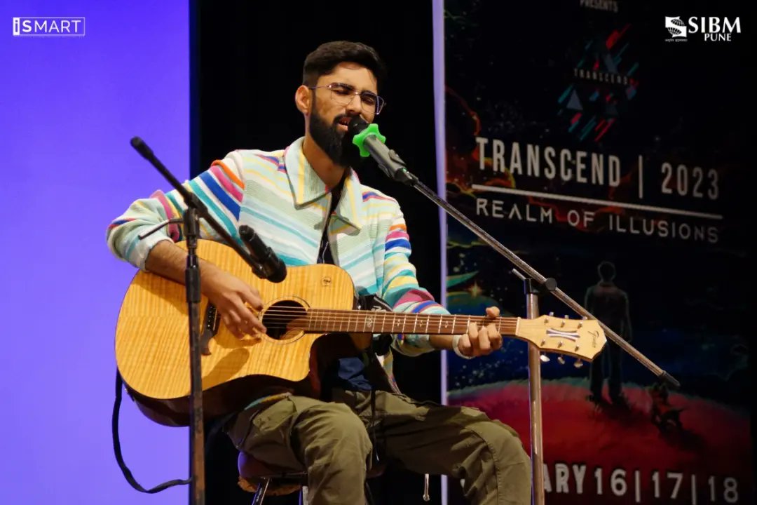SIBMPune's tweet photo. Transcend 2023 | Day 2
The magic in the air,
The electric atmosphere,
The whiff of joy and mirth.
A panacea for all the hardships and struggles - a memory of a lifetime!
#SIBMPune #Transcend2023 #BschoolFest #CoCurricularTeam #CulturalEvents #ManagementEvents #Campus https://t.co/PoE3Q7ZwKu