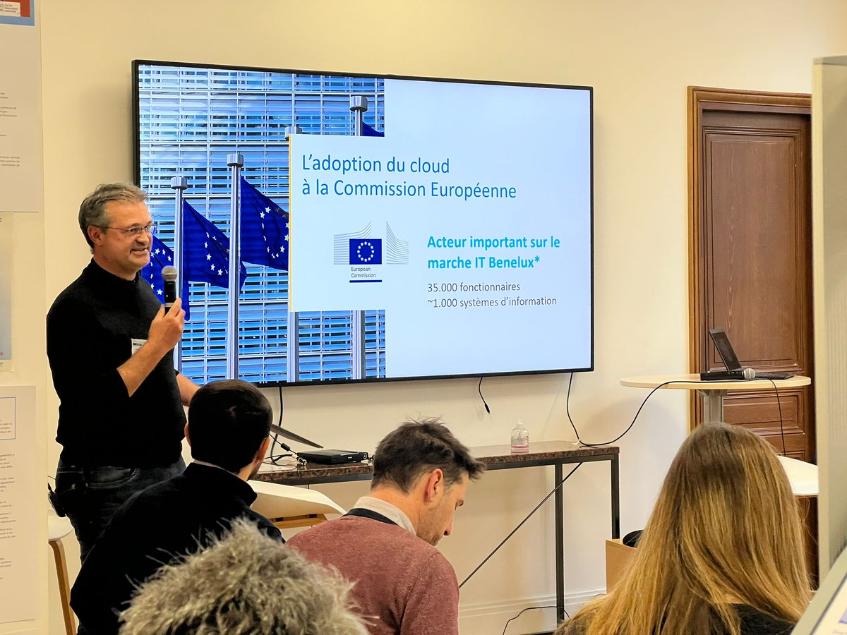 Numerique_Gouv's tweet photo. Aujourd'hui, nous réunissons les administrations pour une journée dédiée au #cloud, en présence de partenaires européens.

On y parle transformation des pratiques, impact usager, souveraineté, communs numériques, mutualisation &amp; ambitions de demain.

Infos https://t.co/uxhjpI5py9 https://t.co/sul33J8uP2