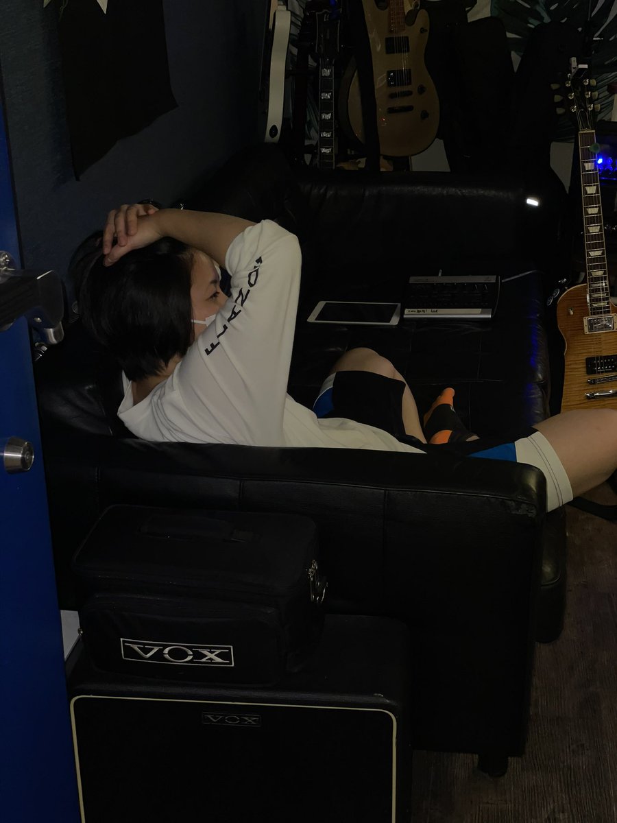 sunnyhouse202's tweet photo. カレン奮闘中‼︎‼︎
#REC
#studiok5 https://t.co/1QCYetZYwV