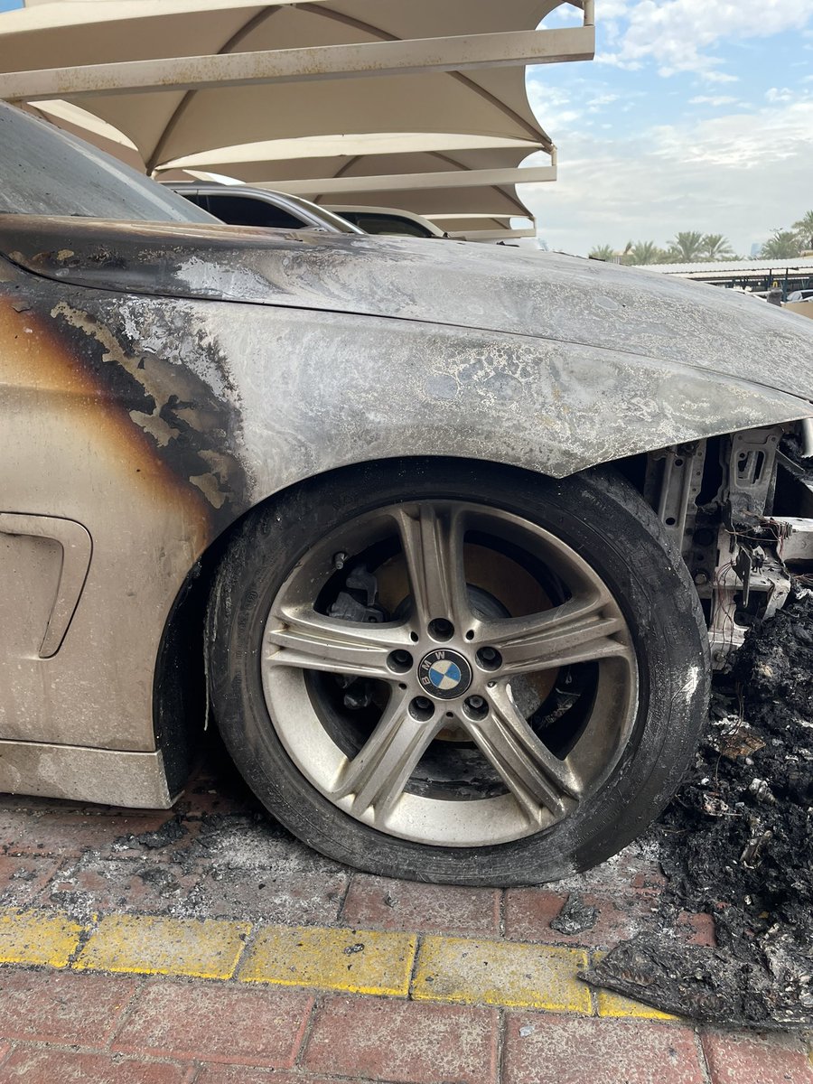 AlAnsariF's tweet image. 🌧️ + @bmw = 🔥&amp;amp;💥