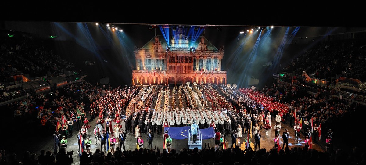 Geweldig weekend gehad bij de 'Bremen Tattoo'. 
Drie maal de show "Rocketman" laten zien aan volle tribunes met veel enthousiaste reacties.