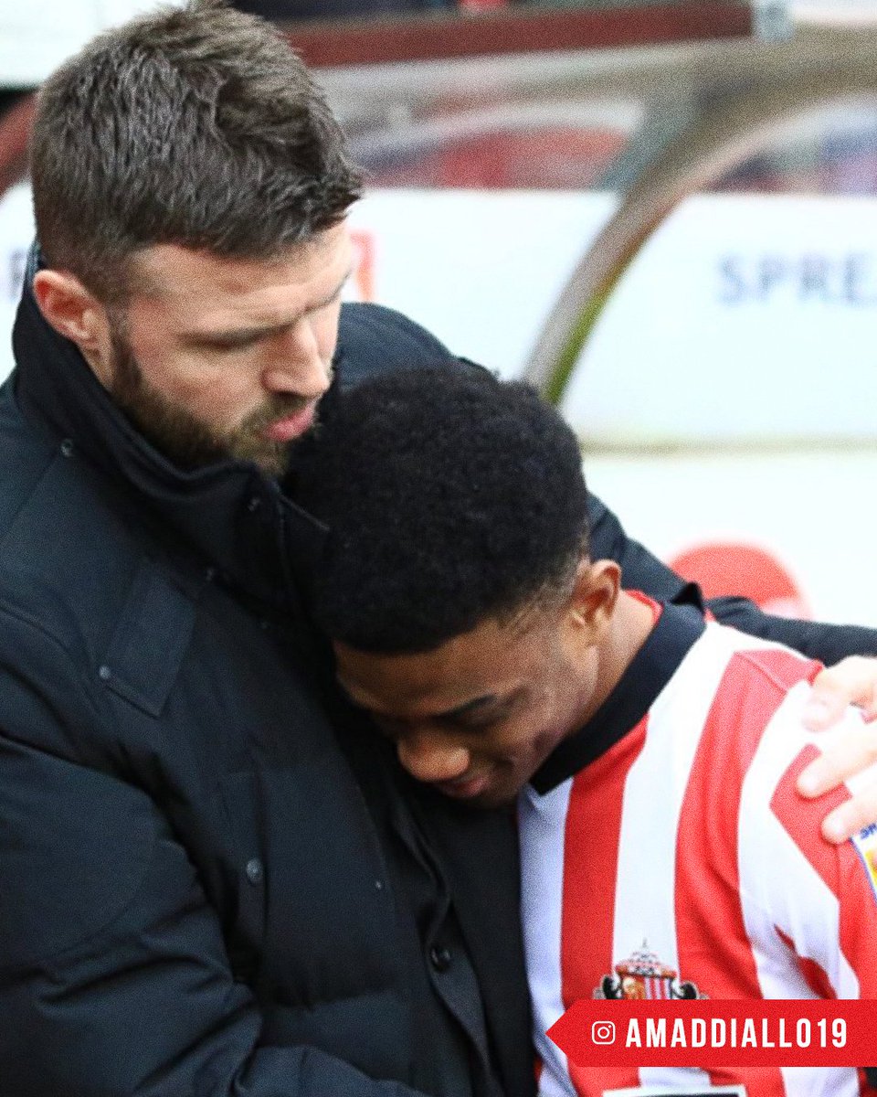 ManUtd's tweet image. A United bond ❤️

#MUFC