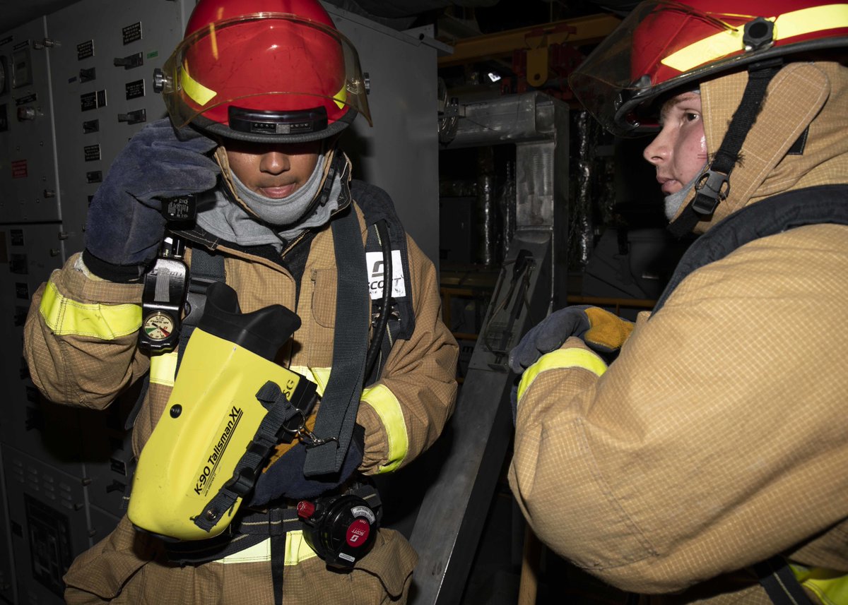 Sailors conduct a firefighting training exercise in an engine room aboard Independence-variant littoral combat ship #USSCharleston while underway in the South China Sea. #LittorallyAwesome | #HandsOnTraining | #TrainLikeWeFight