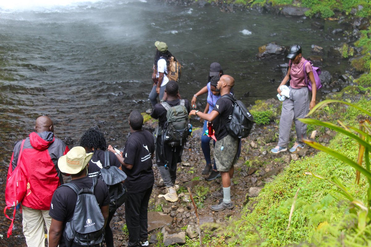 ZakaleExp's tweet photo. Are we chasing waterfalls this coming weekend? 3 days to go. 
Offer for two 5150/- instead of 5400/- Valid till Thursday 10 am.
Limited slots available.
#ikokazike #hiking #ragiafalls #chasingwaterfalls #safirinazakaleexpeditions https://t.co/fsAiDTTuIp