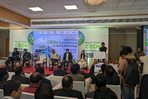 Apacnewsnetwork's tweet image. MoHUA and Imagine Panaji Smart City Development organize CEOs Conference for 100 Smart Cities in Panaji
For More Information Visit:-apacnewsnetwork.com/2023/01/mohua-…
#CEOsConference #DrPramodSawant #ImaginePanaji #ImaginePanajiSmartCityDevelopmentLimited #KunalKumar  #MoHUA #SmartCity
