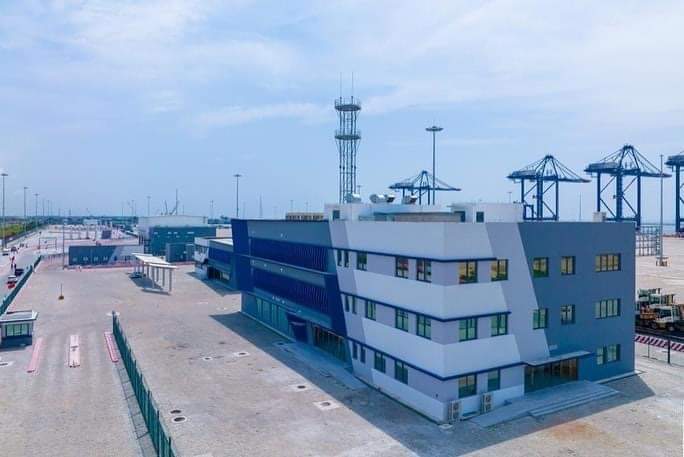 kapital929's tweet photo. #Pictoral : Lekki Deep Sea Port commissioned by President Muhammadu Buhari.
#PresidentBuhari/#Seaport/#kfm929 https://t.co/8s7W5xuTMi
