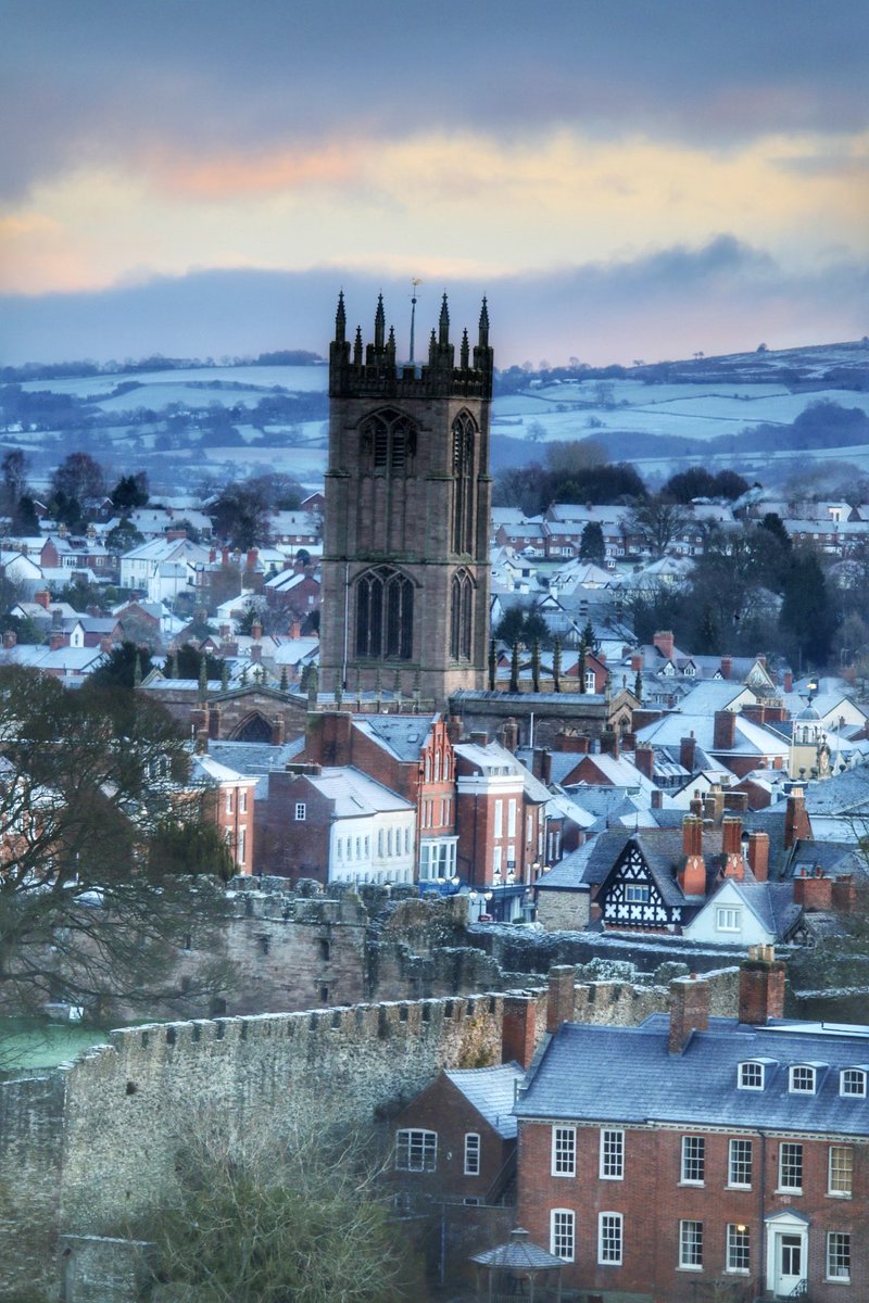 Morning all. A goody start this morning so take care on the roads 🚗 
Have a terrific Tuesday with 💙 from #Ludlow