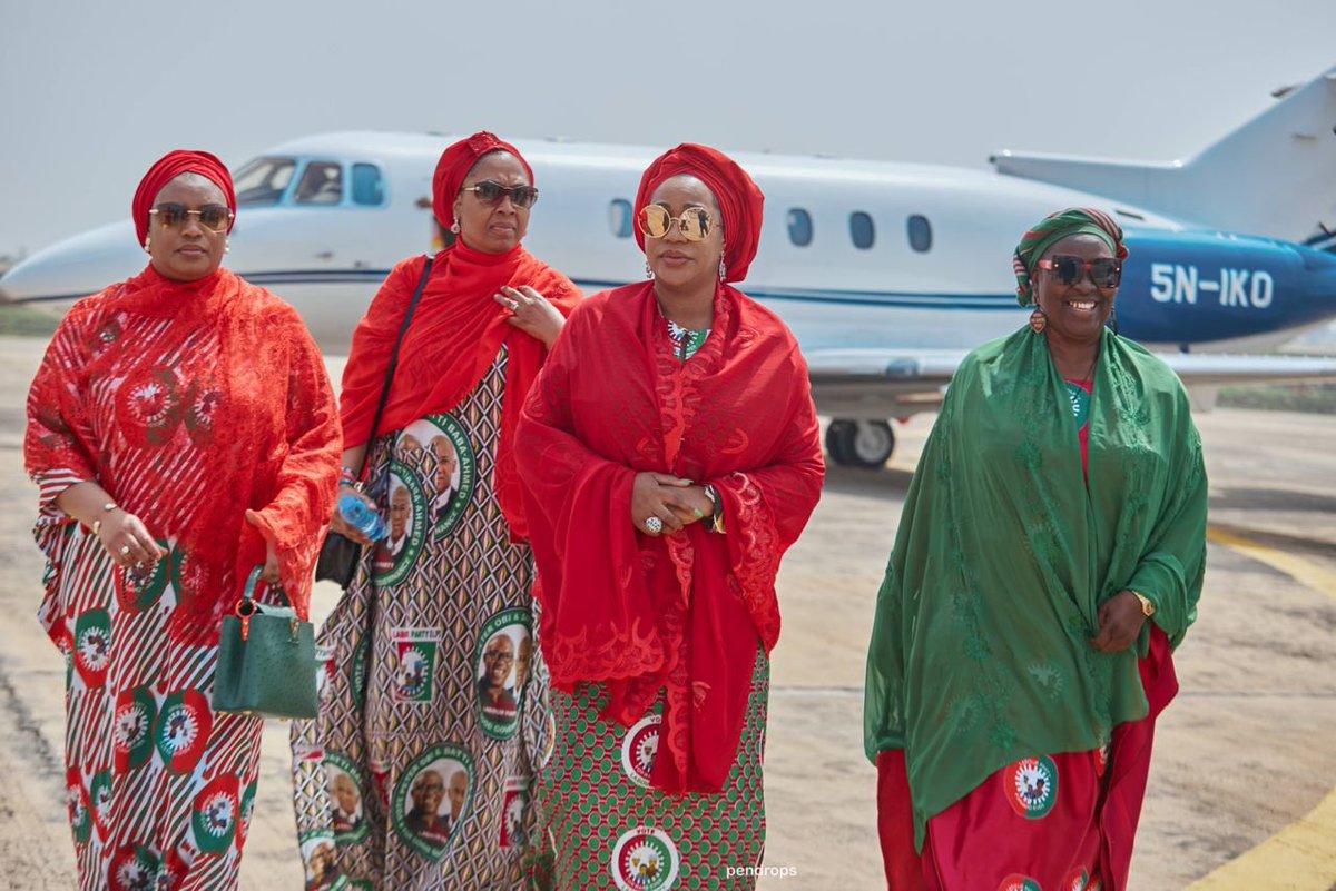 JaypeeGeneral's tweet photo. They have clean records and carry an atmosphere of integrity, honesty, character, competency, capability, and commitment to fix Nigeria. While APC and PDP are acting drama in courthouses, Peter Obi and Yusuf Datti keep coasting to victory📌 #ObiIsComing #PeterObi4President2023 https://t.co/mz9grQ2Gk6