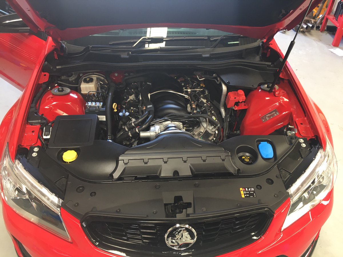 OztrackEngines's tweet photo. OTR cold air intake &amp; custom tune from $1150. Is the best entry modification you can do to a VE/VF V8. We we can also post across Australia or overseas, then remotely custom tune it from $1525 .Get more info https://t.co/b5bytIViIm or call 0291193895 https://t.co/H9EyfZ8KUQ