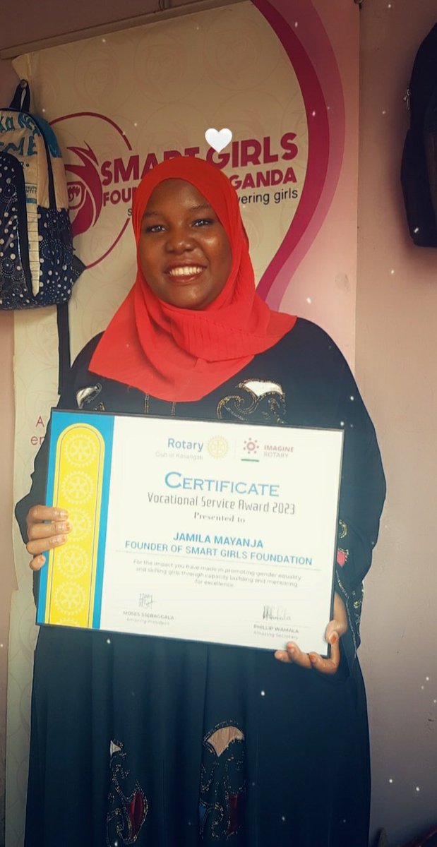 jamila_mayanja's tweet photo. Thank you Rotary Club of Kasangati for the Vocational Service Award in recognition for the work we do through our girls with tools Skilling program. Truly honoured mashaaAllah. @smartgirlsug @Rotary @mtngirlswtools #smartgirlsug #girlswithtools #vocationalserviceaward https://t.co/ihpmiG8GY3