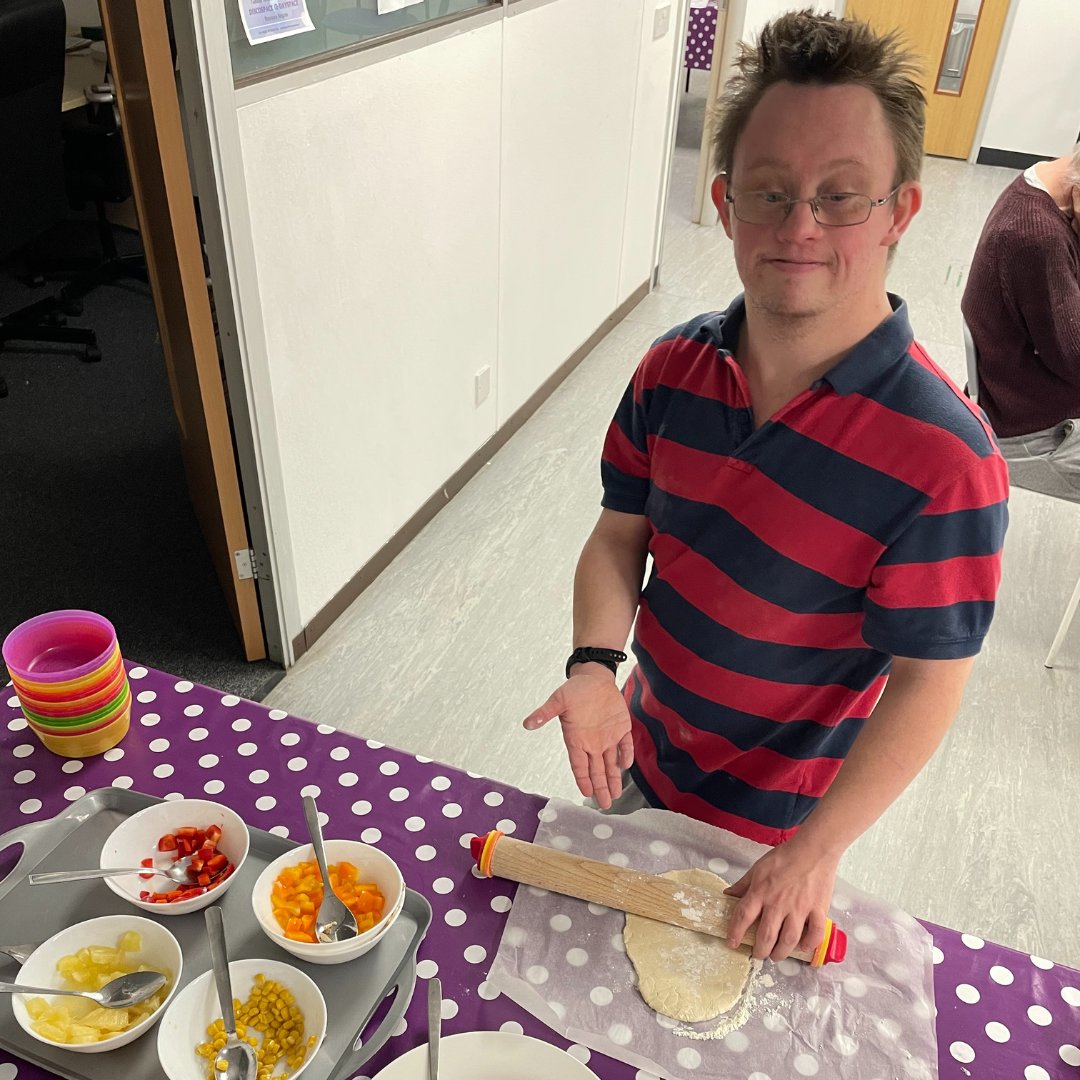 DayspaceLD's tweet image. Pizza Pizza Pizza! 

These tasted as good as they looked!

Don't forget our next After Hours event is a Chocolate night, tomorrow evening - 25th January - 7-9pm - Dayspace Penge.

See you there! 

#pizzatime #pizzalover