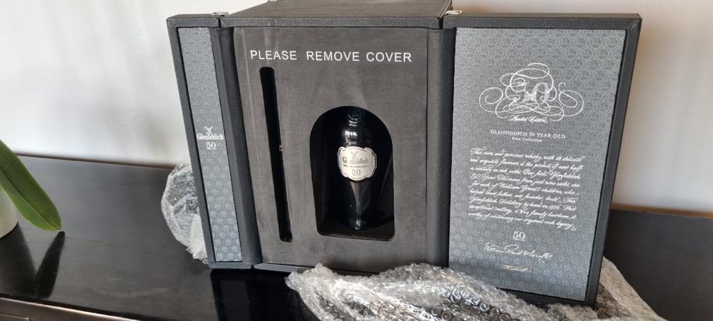 Glenfiddich 50 YO Single Malt Scotch Whisky in Gift Box.

Client bought it at Makro in 2013 for R300.000 ( slips available)

Currently Value is R800.000

Only 50 bottles ever made.