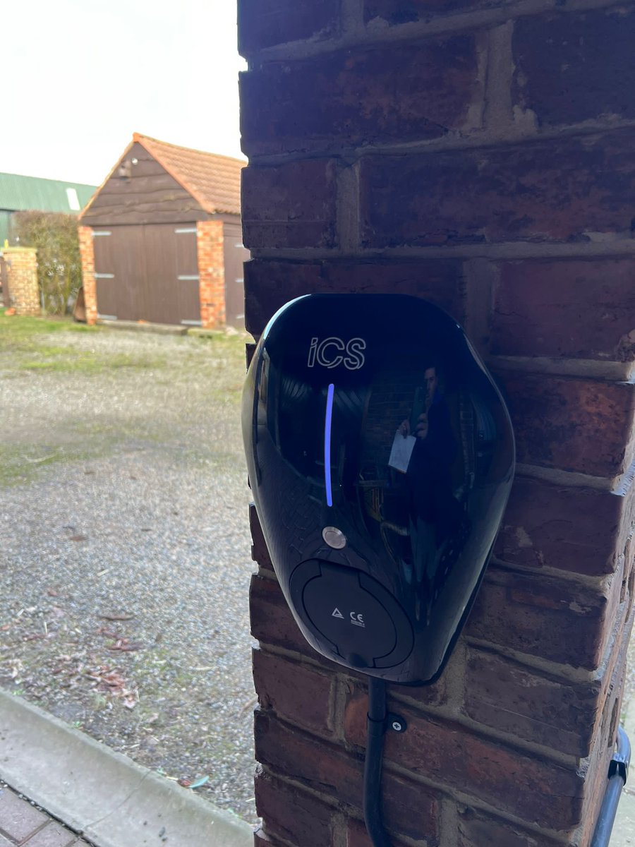 g_relectrical's tweet photo. Couple of installs to start the week @elonmusk charger and an ICS charger  happy customers #evchargers #evleeds #gandrelectrical https://t.co/auvEf1XTzD