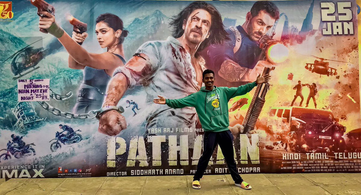 imBKM45's tweet photo. #AskSRK https://t.co/Oi7z9jw5H4 sir boldijye na subscribe krne ko me esme he upload karne wala hun #pathaan FDFS https://t.co/gS1hv0M6qU