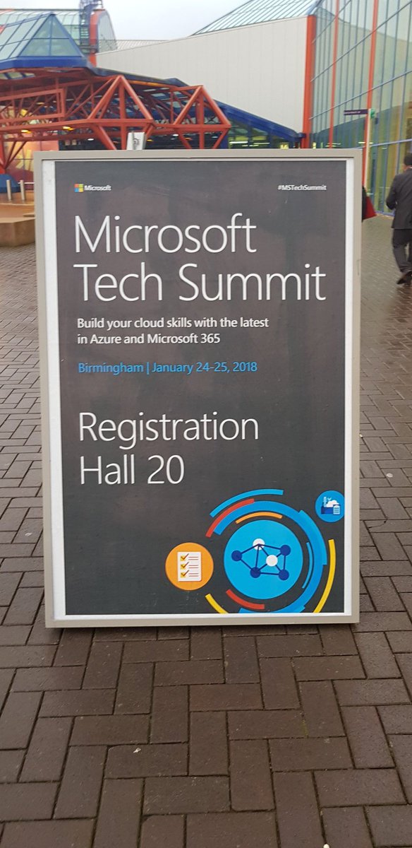 smoon_lee's tweet image. Ah, now that&apos;s the proper #throwback 😄 

#MSTechSummit #TheGoodOldDays #Microsoft